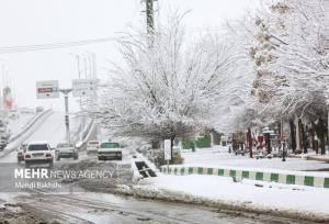 استفاده از زنجیر چرخ و تجهیزات زمستانی در جاده‌های استان ضروری است