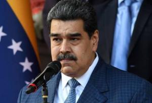 مادورو: اوضاع کشور تحت کنترل شدید است/ تجمع هواداران رئیس‌جمهور