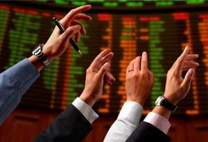 پذیرش ۱۲ شرکت فناور در بازار نو آفرین بورس