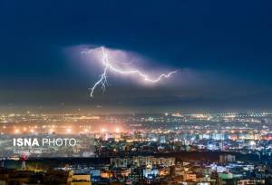 سامانه تندری در راه البرز/هواشناسی هشدار نارنجی صادر کرد