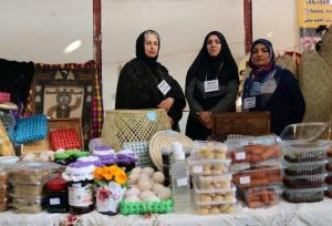 شهرداری‌ها مکان‌مناسب برای عرضه مستقیم محصولات کشاورزی در اختیار تعاونی روستایی قرار دهند