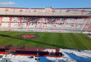 یادگار یخ بست