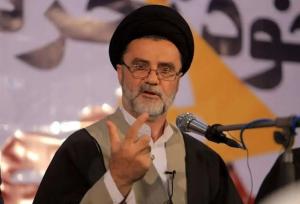 نبویان: از کفش نماینده آژانس ریزتراشه پیدا شد