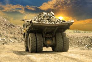 مدیر کل صمت استان: هوشمندسازی معادن دستاوردی موفق‌ جهت پویایی اقتصاد یزد است