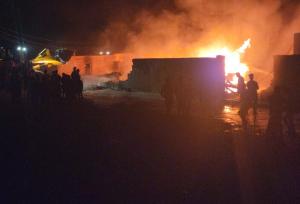 آتش‌سوزی در بندر گروک شهرستان سیریک خسارت ۱۰میلیاردی برجای گذاشت