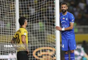 سپاهان به‌راحتی در نقش‌ جهان امتیاز نمی‌دهد/ استقلال در زمین‌های هموار عملکرد بهتری دارد