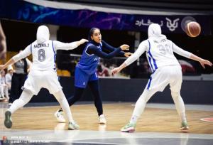 صعود گروه بهمن به صدر جدول لیگ بسکتبال با شکست استقلال