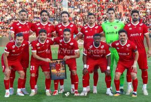 پرسپولیس با یک پوستر، جواب فحاشی تراکتوری‌ها را داد