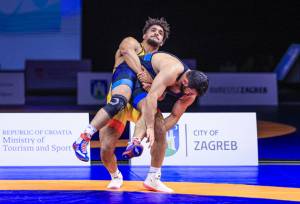 واکنش اتحادیه جهانی‌ کشتی به باخت سنگین حسن یزدانی برابر حریف آمریکایی