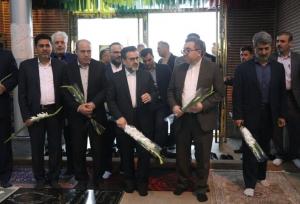 ادای احترام رئیس سازمان ثبت اسناد کشور به مقام شامخ شهیدان در رشت