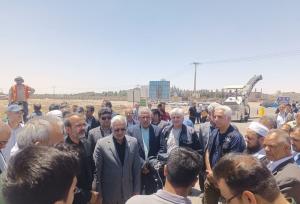 آغاز عملیات روکش آسفالت جاده دسترسی شهر سنگان به روستای گوریاب 