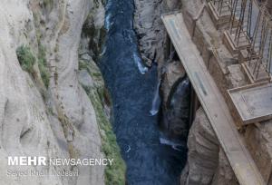 واحدهای نیروگاه برق کرخه از مدار تولید خارج شدند