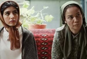 استایل زیبای بازیگر سریال تاسیان در جشن تولدش