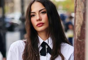 دمت اوزدمیر کریسمس را با یک استایل خاص جشن گرفت