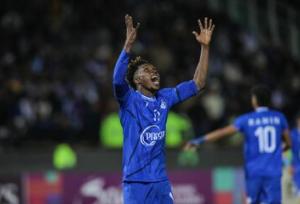 خبر بد برای استقلال؛ مهاجم آبی‌ها رباط پاره کرد!