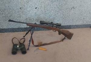 دستگیری ۲ شکارچی متخلف در مناطق دشتی آرادان