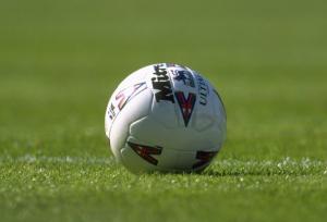 ملوان با گل پاپی نیمه نخست را برنده به رختکن رفت