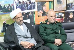 سردار فدا: صبر مادران شهدا کمتر از شهادت نیست