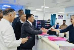 فرماندار ویژه میناب: توسعه زیرساخت‌های درمانی اولویت اصلی شهرستان است