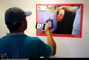 نمایشگاه عکس "۱۲ روز ایران" به روایت تصویر