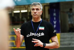 مومنی مقدم: امیدوارم مسئولان وزارت ورزش قدر بچه‌های تیمم را بدانند/ سرمایه‌سوزی نکنیم