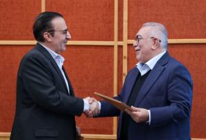 تفاهم‌نامه ساخت ۵ مدرسه در قزوین امضا شد