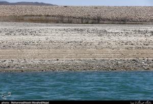 ذخایر آبی "تقریبا هیچ" سد لار/ مخزنی عظیم با خشکی 99 درصدی