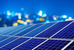 افتتاح ۱۸۵ مگاوات نیروگاه خورشیدی در استان مرکزی