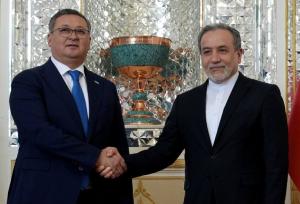 وزرای خارجه ایران و قزاقستان دیدار کردند