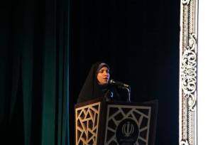 تقویت هویت فرهنگی جامعه با معرفی مفاخر