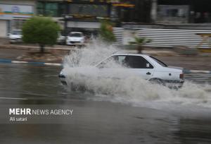 وضعیت آبگرفتگی در مسیر جاسک به بشاگرد