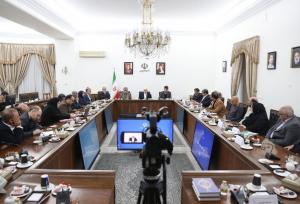 عارف: راهی جز استفاده از اقتصاد دیجیتال نداریم