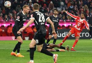 کامبک توفانی بایرن مونیخ در آلیانس آره نا