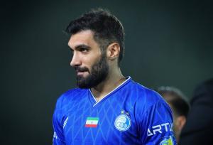 مدافع استقلال برای پرسپولیسی‌ها پیغام فرستاد