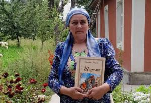 توزیع رایگان شاهنامه بین خانواده‌های تاجیکستان