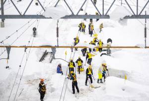 صدها کشته و زخمی در طوفان زمستانی ژاپن