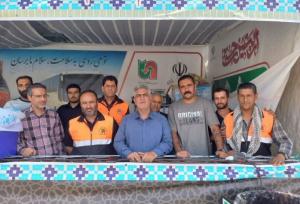 موکب گرمسار در مسیر تهران-مشهد؛ میزبانی از زائران باپویش «نه به تصادف»