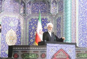 امام جمعه قم: مطالبه‌گری منطقی مردم نباید دستاویزی برای بر هم زدن نظم اجتماعی باشد