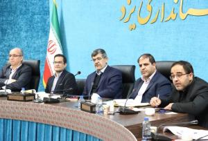 استاندار یزد: جوانان باید از حاشیه تصمیم‌سازی به متن حل مسائل اجتماعی بیایند