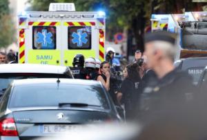 حمله با چاقو در شانزه لیزه به نیروهای امنیتی فرانسه