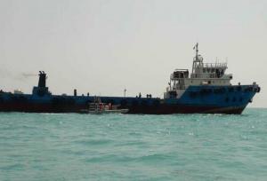 سپاه شناور خارجی حامل سوخت قاچاق در خلیج فارس را توقیف کرد
