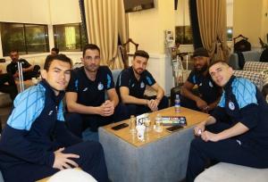 خارجی‌های استقلال «لودو کینگ» بازی کردند