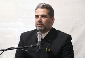 خدمت به مردم باید با روحیه انقلابی و جهادی استمرار یابد