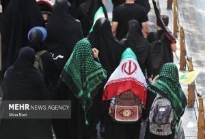 وطن! به زندگی مادرانه‌ات سوگند؛ جهان بدون تو گم می‌کند صفایش را