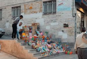 رشد افسارگسیخته دست‌فروشی؛ زنگ خطر ناکارآمدی نظام معیشتی