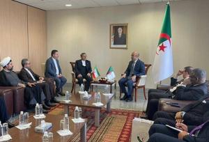 قشقاوی: آمریکا هیچ‌گاه نتوانست از رشد و توسعه ایران جلوگیری کند