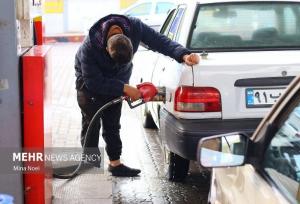 عرضه ۳۰۰ هزار لیتری بنزین سوپر در تابلوی بورس انرژی در هفته جاری