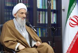آیت‌الله لائینی: دشمنان دنبال تخریب اماکن دینی هستند؛ لزوم ورود خیران
