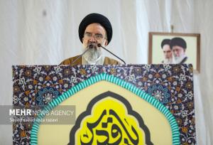 آیت‌الله خاتمی: مسئولان با کار جهادی باید سفره مردم را بهبود دهند