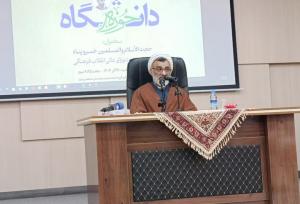 وحدت حوزه و دانشگاه در پرتو علم و دین محقق می‌شود